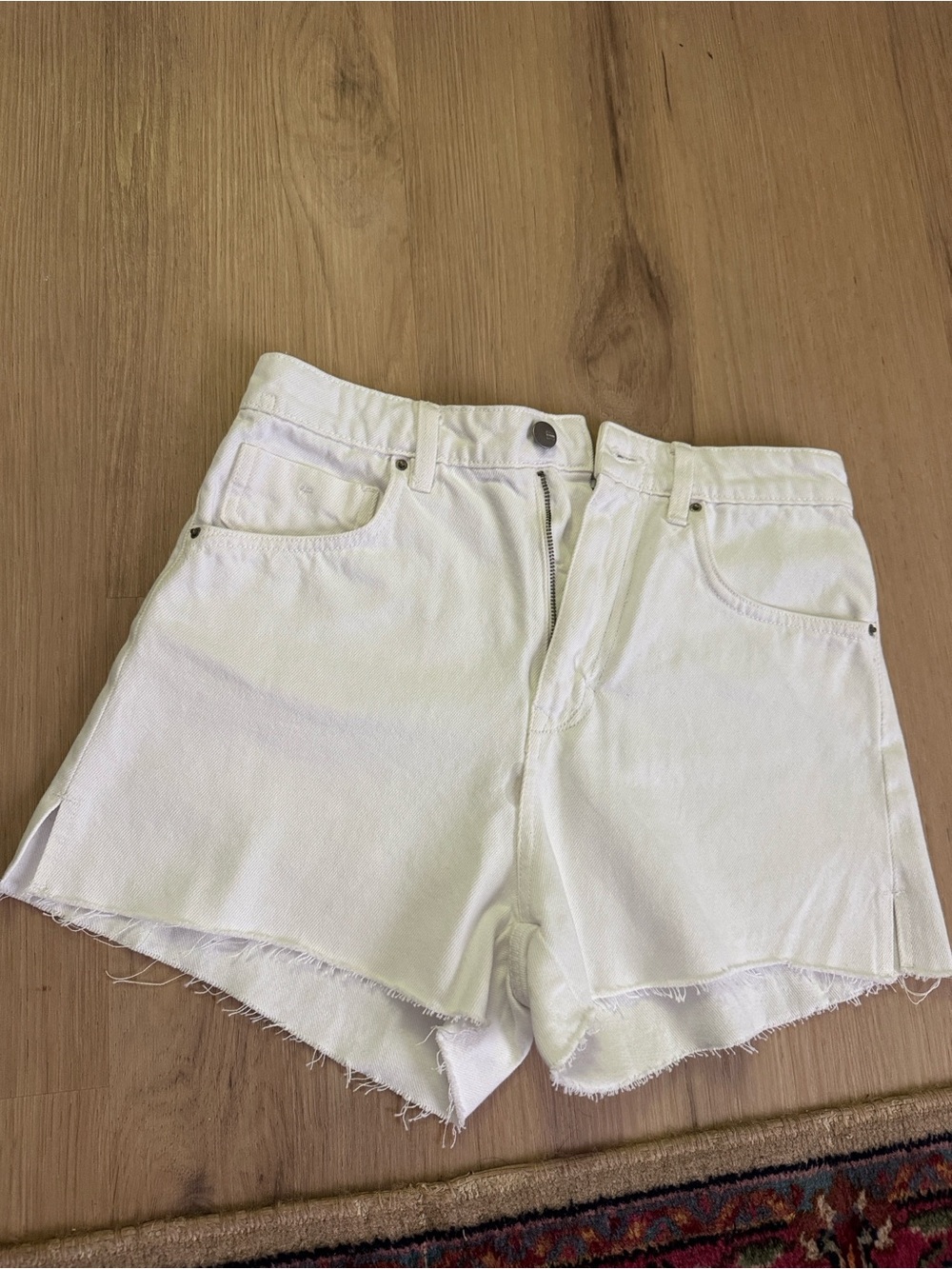 Zara White High-Rise Frayed Hem Denim Shorts